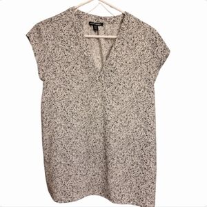 ❤️Hillary Radley Women's SZ Medium Short Sleeve Top Black and White Shirt Blouse